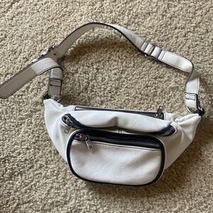 RARE!! Brandy leather belt bag in white